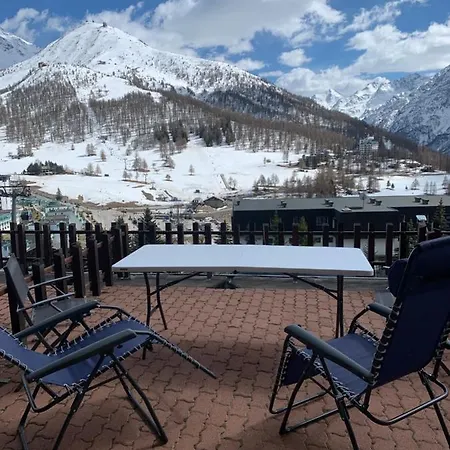 Bilocale Con Terrazzo E Vista Spettacolare Sui Monti *