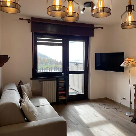 Апартаменты Bilocale Con Terrazzo E Vista Spettacolare Sui Monti