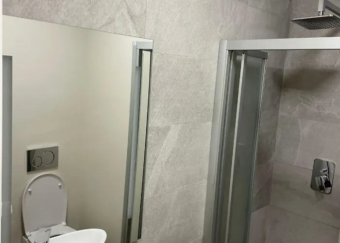 Apartamento Bilocale Con Terrazzo E Vista Spettacolare Sui Monti *